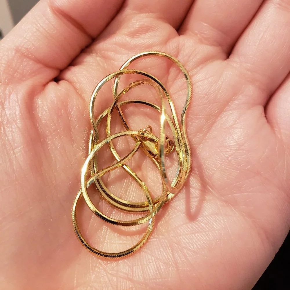 14k Gold Vintage Snake Chain - Picture 8 of 9